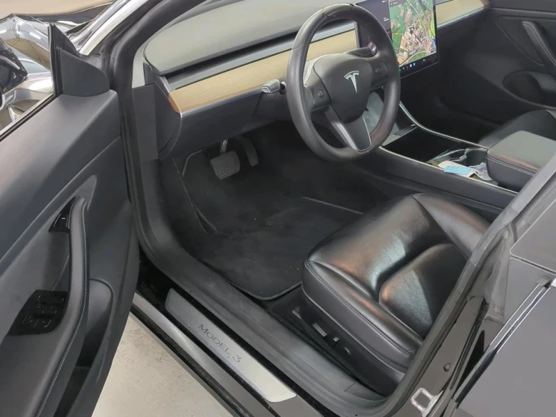 Tesla Model 3  4х4 Европейска Гаранция, снимка 14 - Автомобили и джипове - 49306236