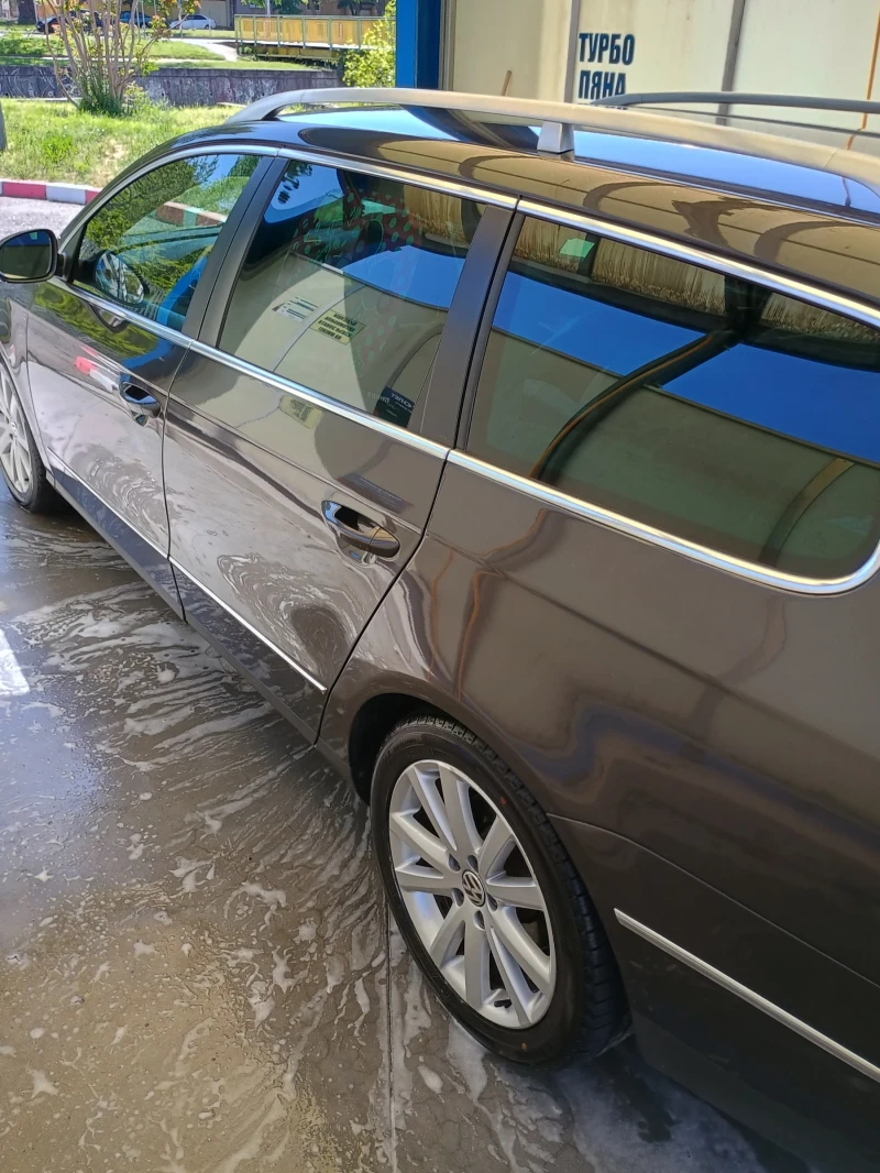 VW Passat, снимка 8 - Автомобили и джипове - 52657753