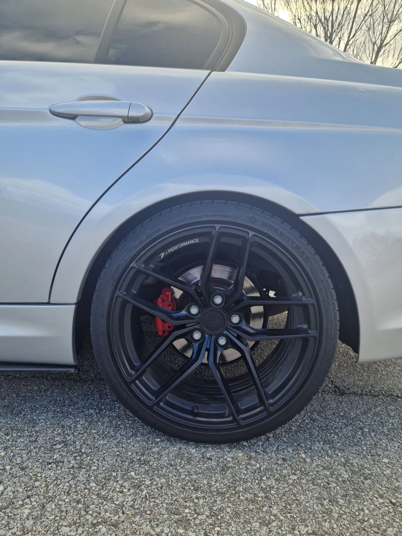 BMW 320, снимка 4 - Автомобили и джипове - 52502657