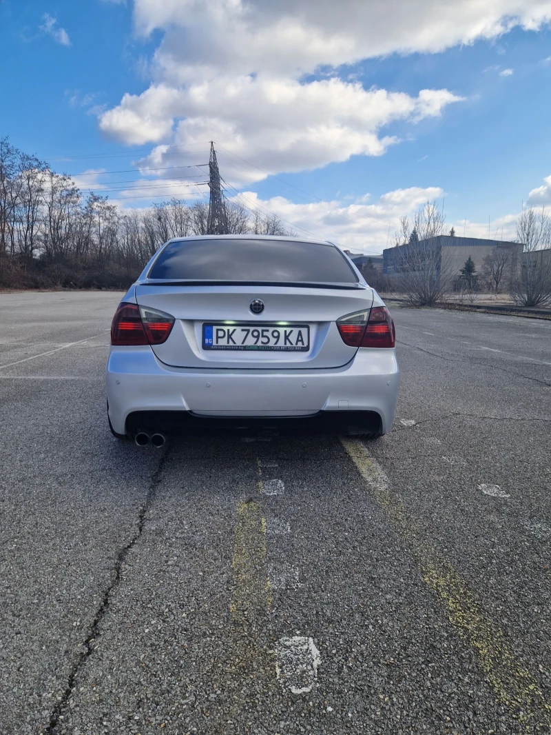 BMW 320, снимка 6 - Автомобили и джипове - 52502657