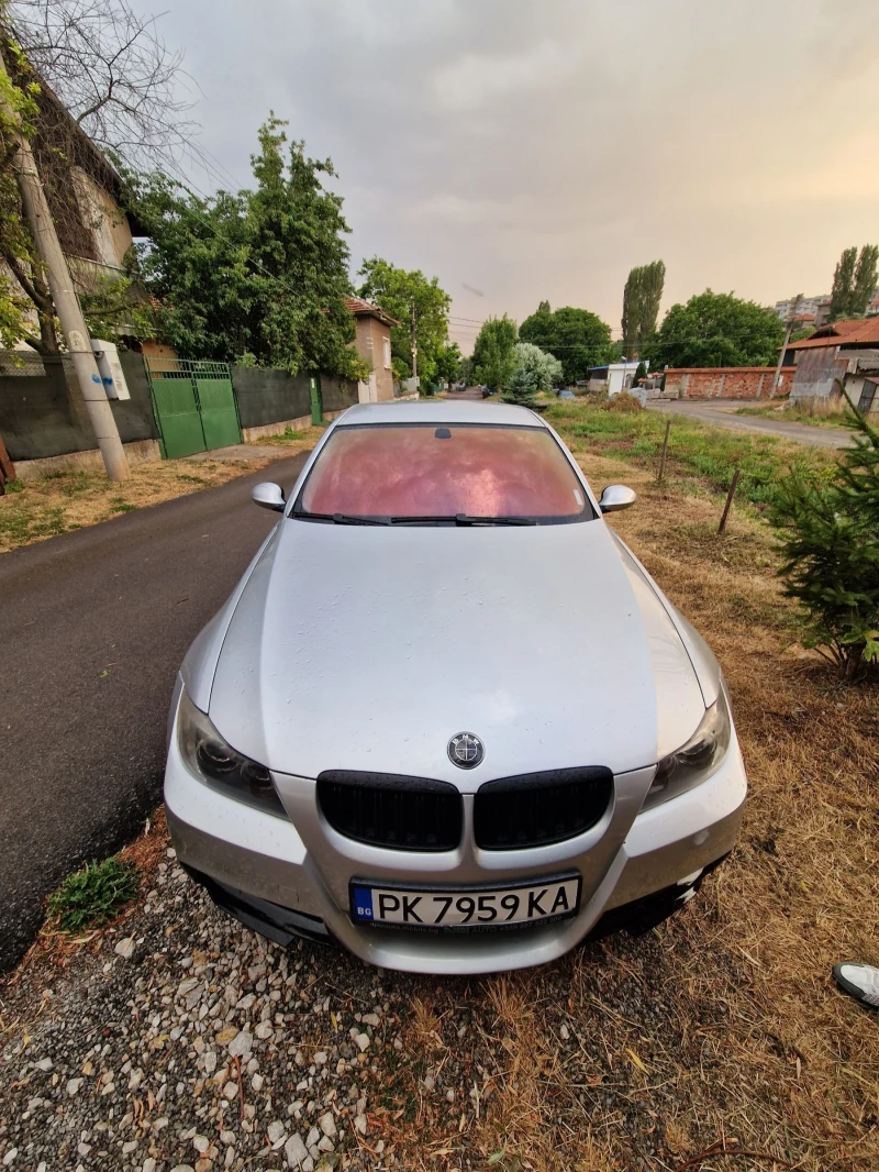 BMW 320, снимка 15 - Автомобили и джипове - 52502657