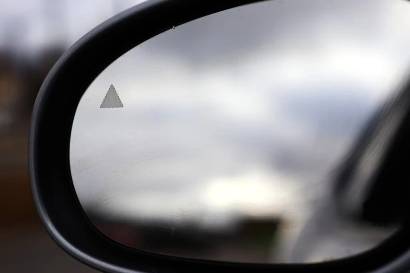 Dodge Challenger SRT* Hellcat* RWD* АвтоКредит* (ЦЕНА ДО БГ), снимка 17 - Автомобили и джипове - 52552343