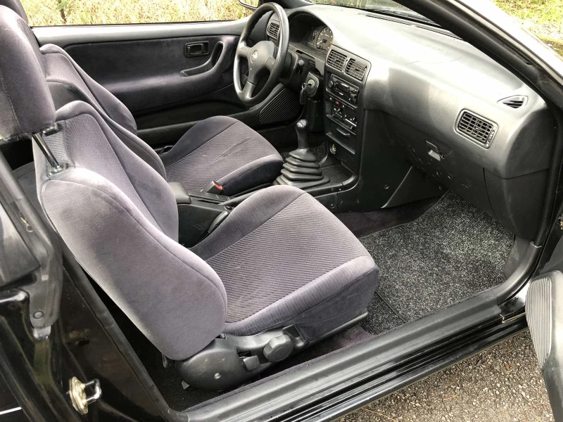 Nissan 100 nx, снимка 6 - Автомобили и джипове - 52612218