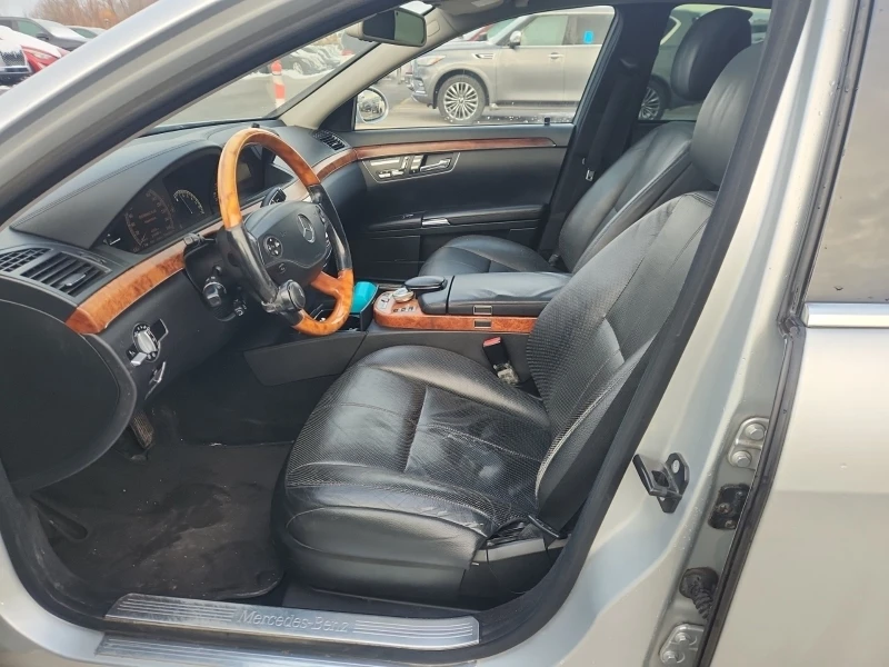 Mercedes-Benz S 500 4MATIC * * CARFAX * * АВТО КРЕДИТ * * , снимка 5 - Автомобили и джипове - 52673398