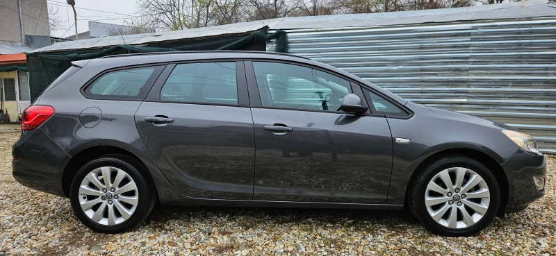 Opel Astra 1, 4i-100кс* ЕВРО5* ФАБРИЧЕН ГАЗОВ ИНЖЕКЦИОН* 2012, снимка 7 - Автомобили и джипове - 52928729