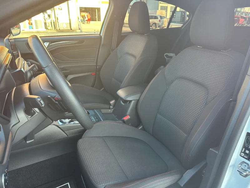 Ford Focus 1.0 SCTI ST LINE, снимка 14 - Автомобили и джипове - 53134618