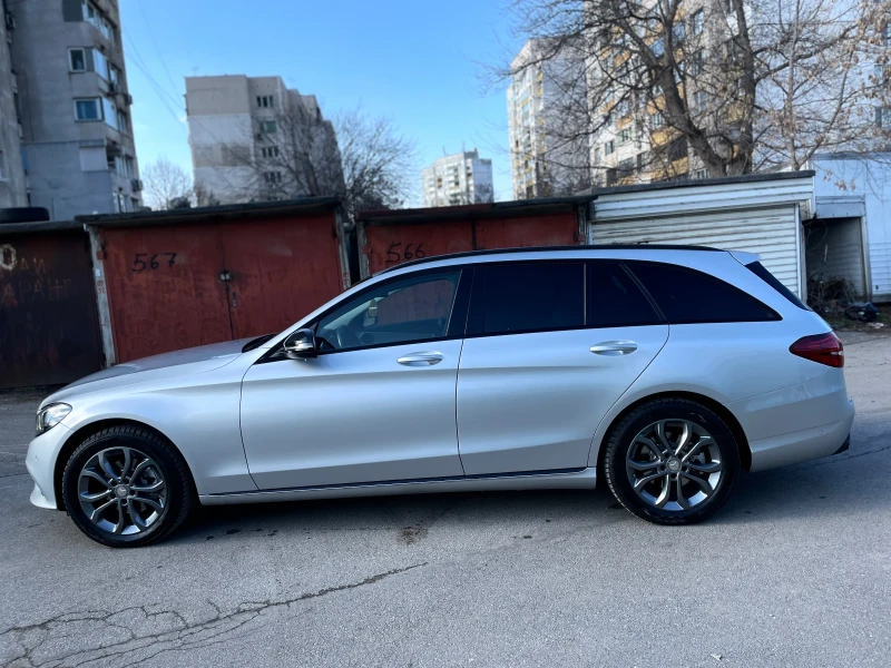 Mercedes-Benz C 220  4 Matic Facelift, снимка 6 - Автомобили и джипове - 53146105