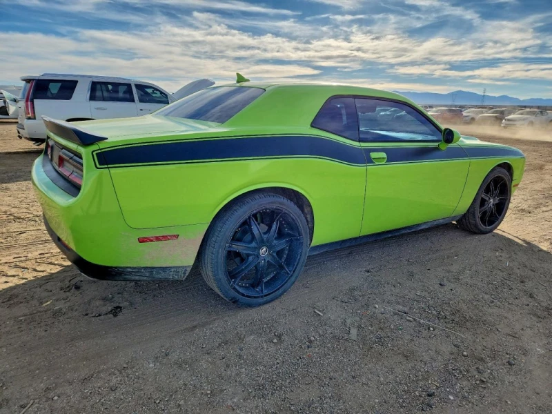Dodge Challenger SXT PLUS 5.7L КОЖА/ПОДГРЕВ/ШИБЕДАХ, снимка 6 - Автомобили и джипове - 53153007