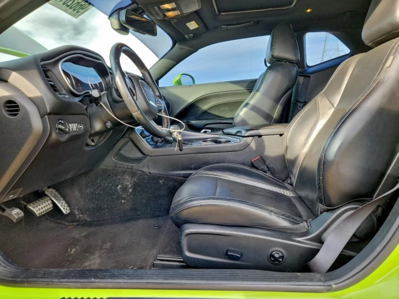 Dodge Challenger SXT PLUS 5.7L КОЖА/ПОДГРЕВ/ШИБЕДАХ, снимка 8 - Автомобили и джипове - 53153007