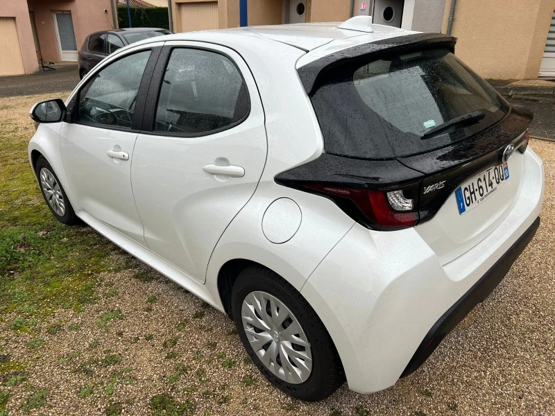 Toyota Yaris, снимка 7 - Автомобили и джипове - 53404074