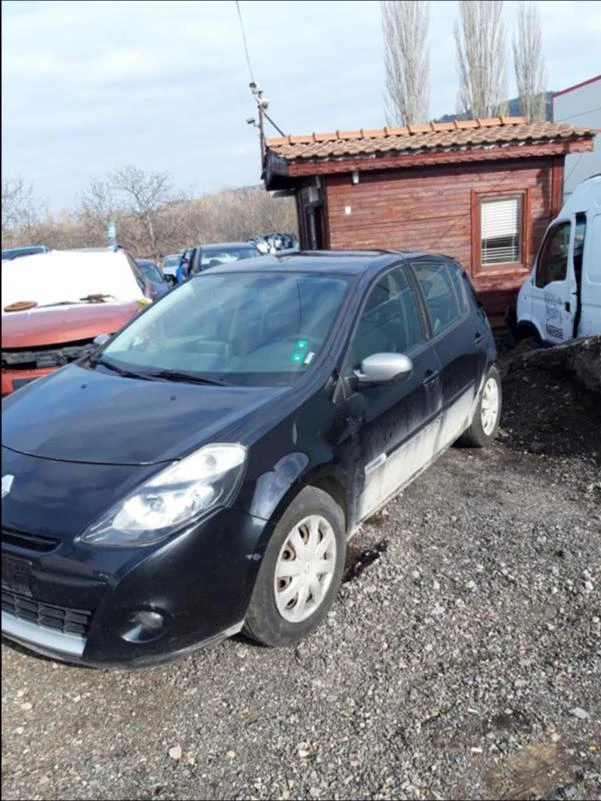 Renault Clio 1.2 НА ЧАСТИ - изображение 2