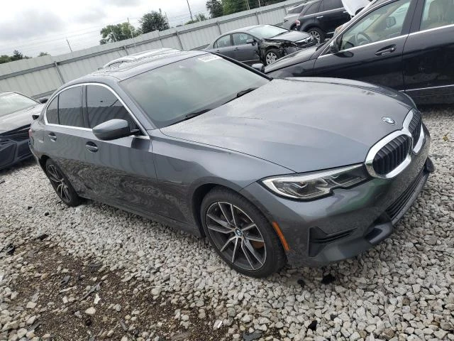 BMW 330 xDrive, снимка 3 - Автомобили и джипове - 47150235