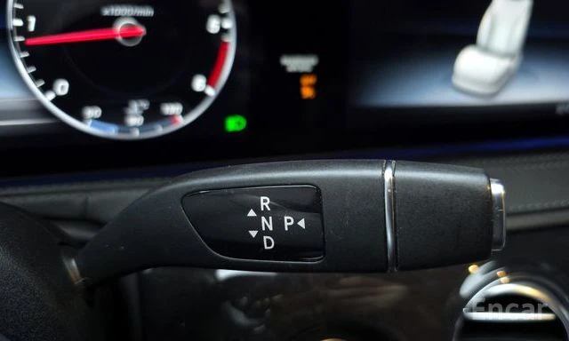 Mercedes-Benz S 350 S-Class S350 d 4MATIC AMG Line, снимка 4 - Автомобили и джипове - 54170742