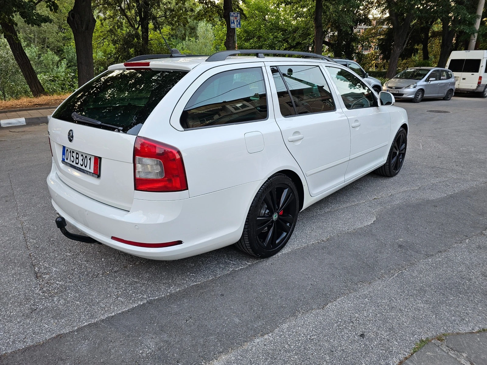 Skoda Octavia VRS 2.0TDI - изображение 4