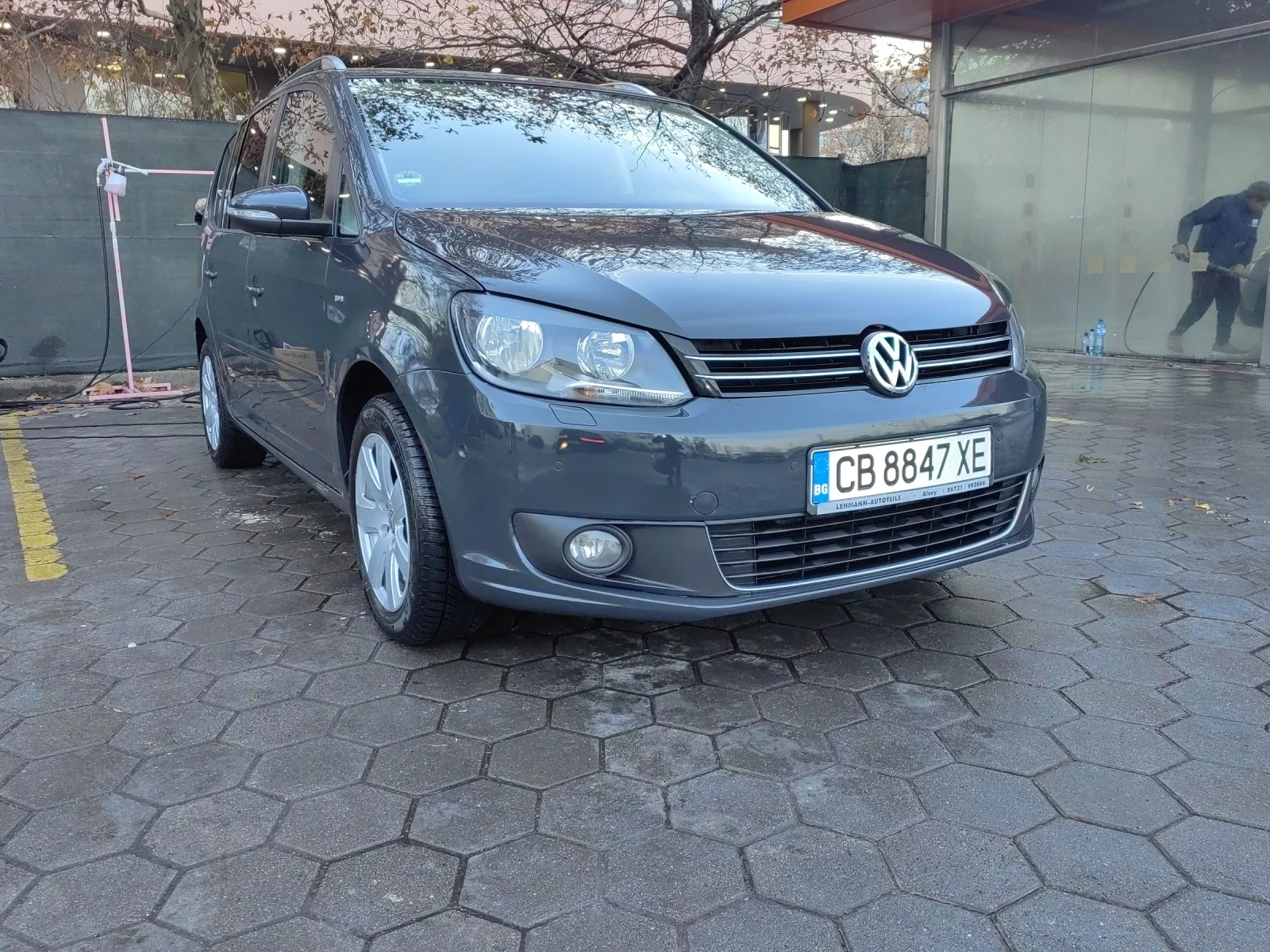 VW Touran Ван - изображение 4