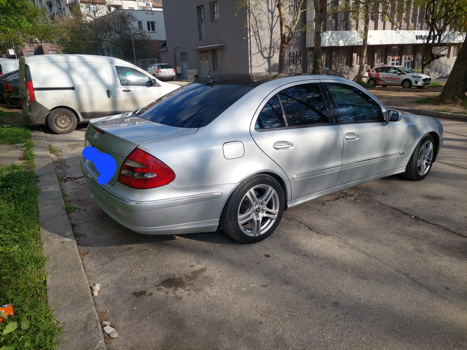 Mercedes-Benz E 320 AVANGARD  - изображение 5
