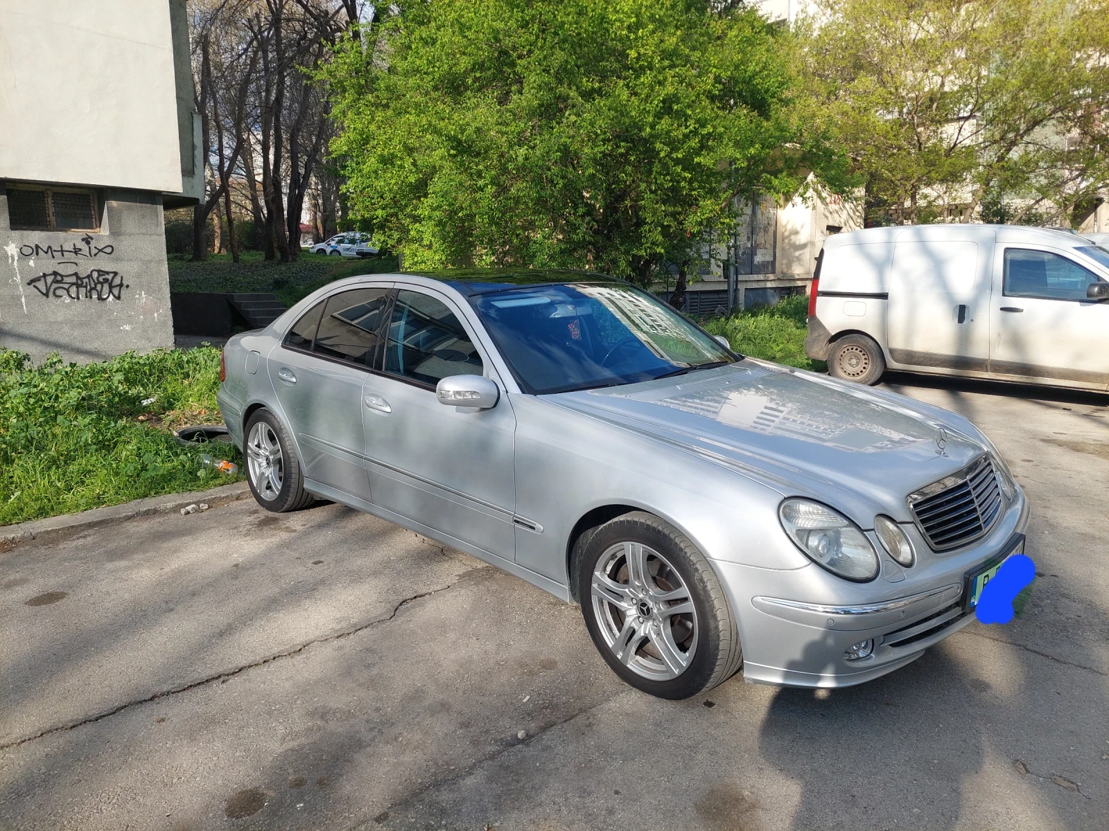 Mercedes-Benz E 320 AVANGARD  - изображение 2