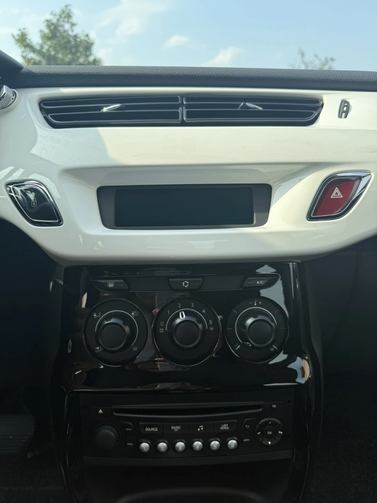 Citroen C3 1.4hdi -Автоматик-Климатик - изображение 9