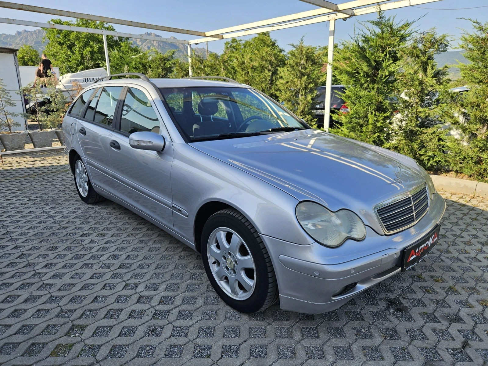 Mercedes-Benz C 220 2.2CDI-122кс= АВТОМАТ= КЛИМАТИК= АВТОПИЛОТ= ТЕГЛИЧ - изображение 2