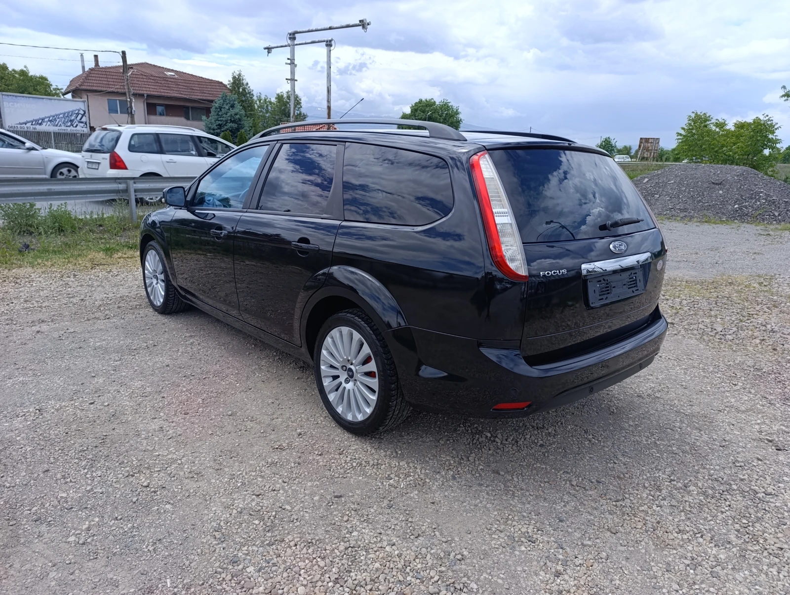 Ford Focus 1.8i-16v БЕНЗИН - изображение 5