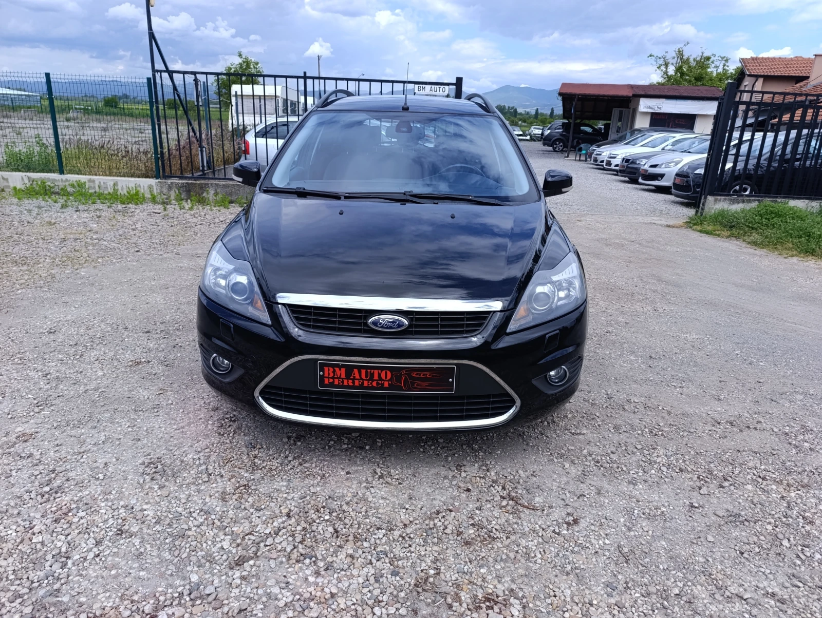 Ford Focus 1.8i-16v БЕНЗИН - изображение 2