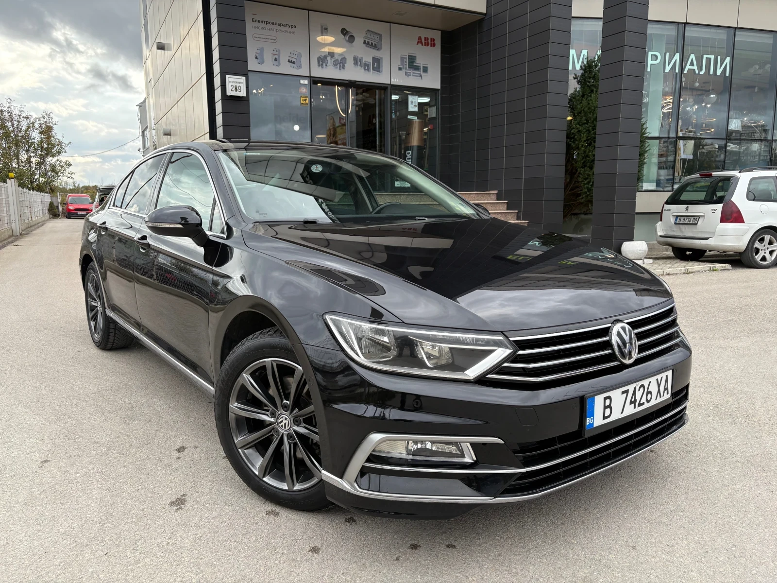VW Passat DSG HIGHLINE КОЖА НАВИГАЦИЯ KEYLESS GO - изображение 2