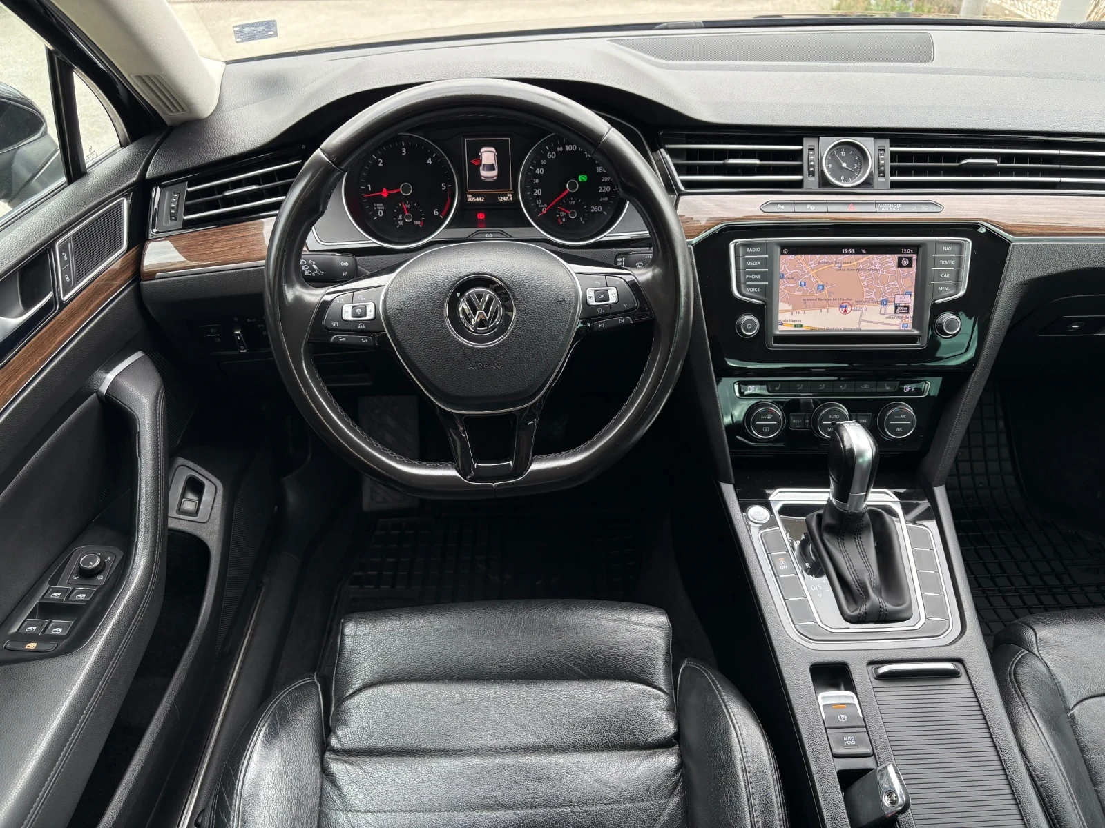 VW Passat DSG HIGHLINE КОЖА НАВИГАЦИЯ KEYLESS GO - изображение 10