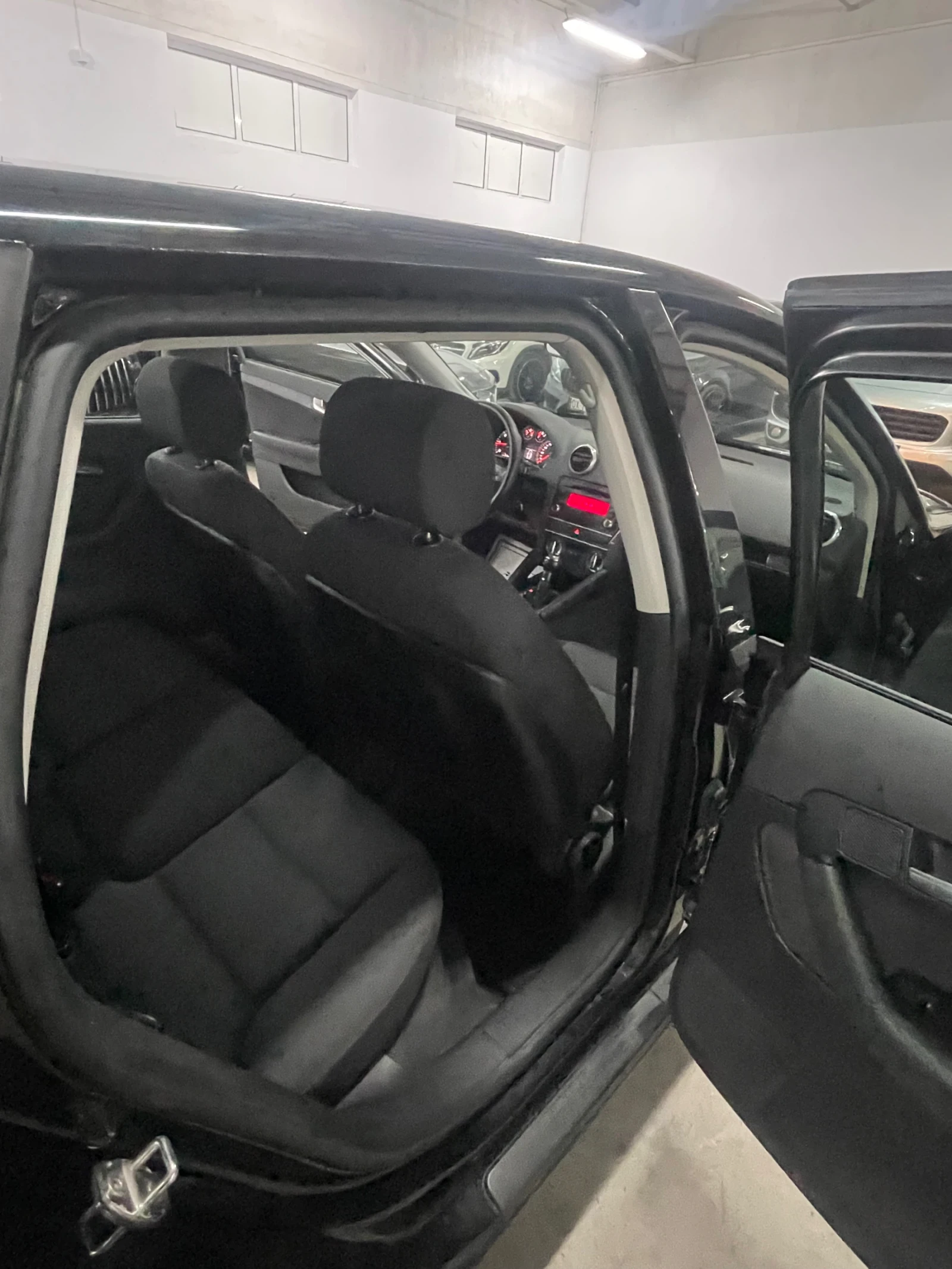 Audi A3 Sportback/1.6 TDI/ | Mobile.bg   16