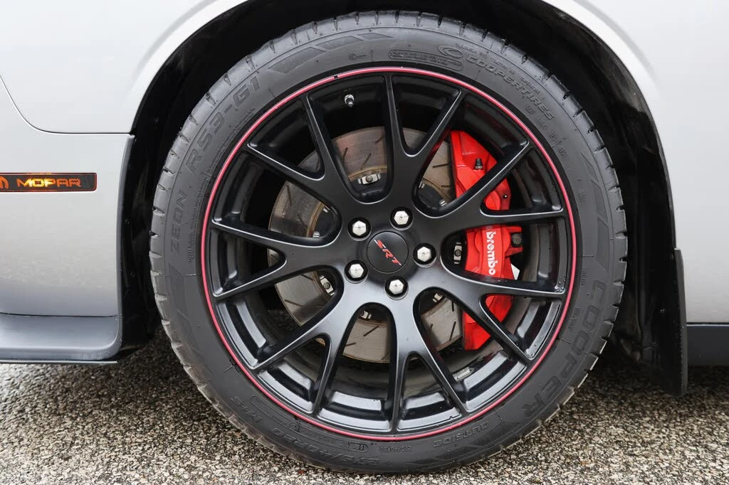 Dodge Challenger SRT* Hellcat* RWD* АвтоКредит* (ЦЕНА ДО БГ) - изображение 7