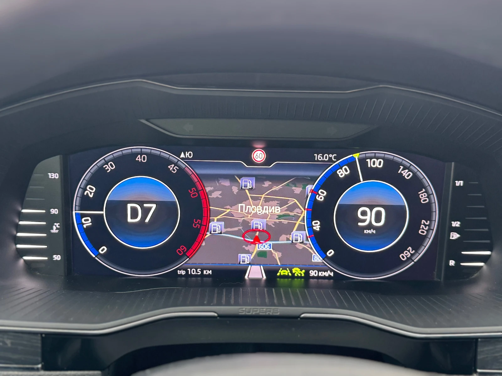 Skoda Superb Digital / Matrix / Canton | Mobile.bg � ����������� 14