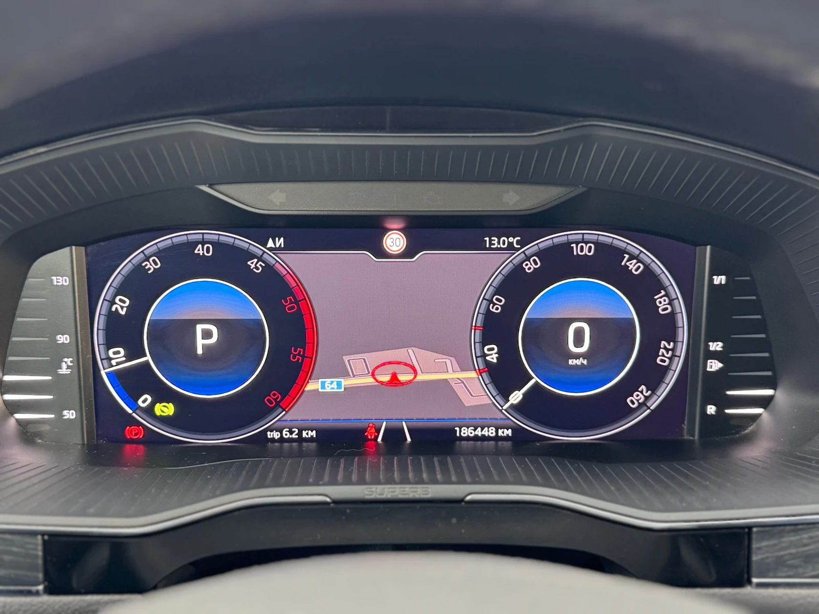 Skoda Superb Digital / Matrix / Canton | Mobile.bg � ����������� 13
