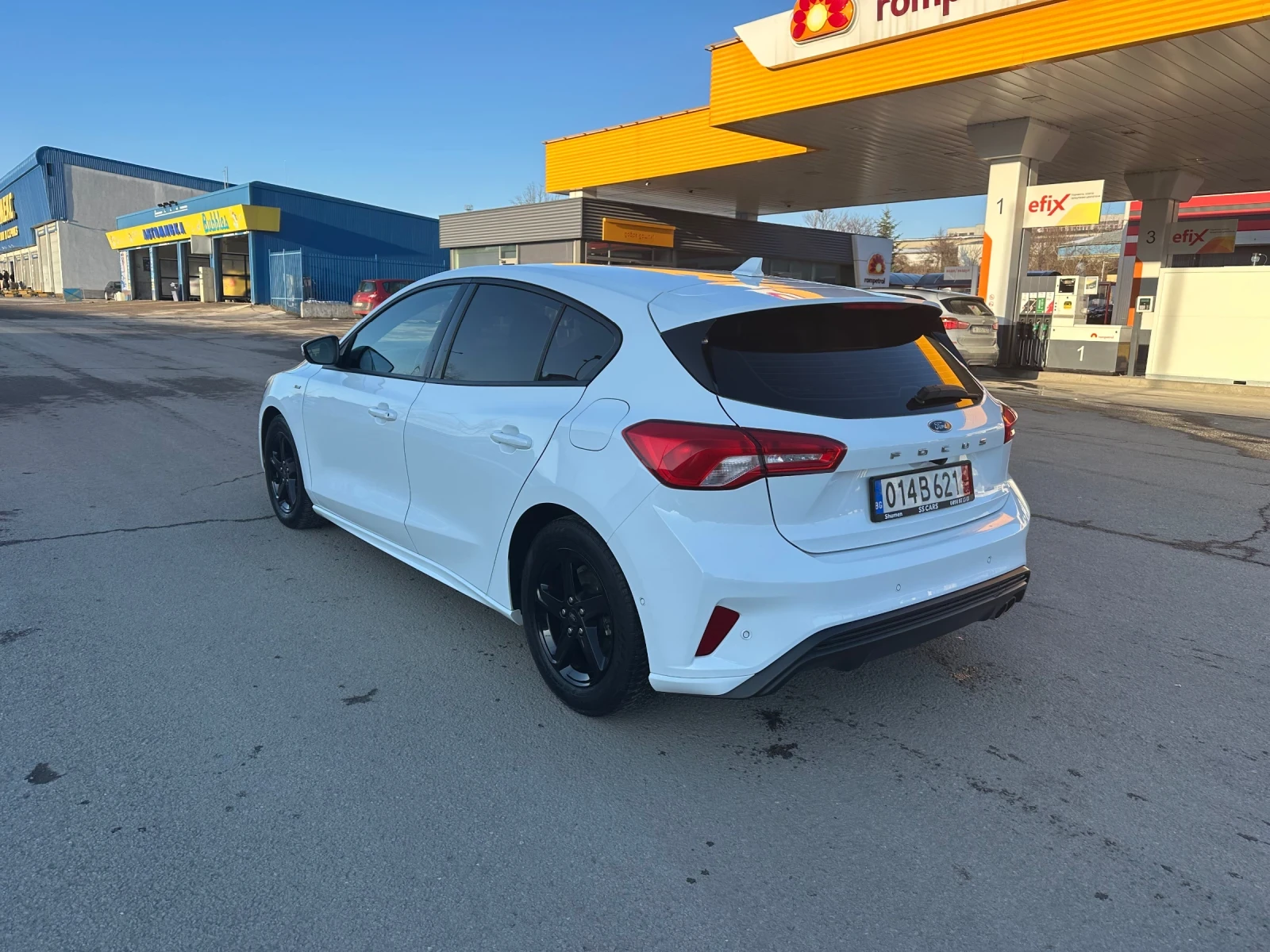 Ford Focus 1.0 SCTI ST LINE - изображение 4