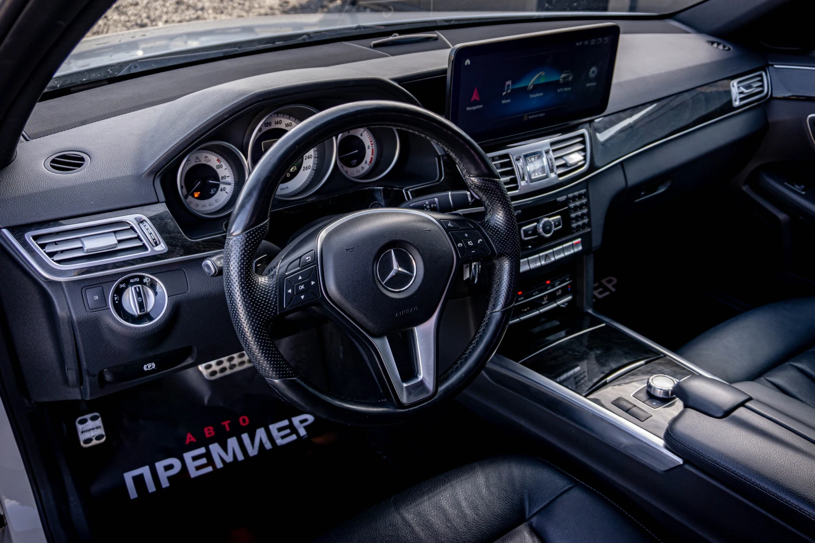 Mercedes-Benz E 250 Avantgarde-4MATIC-ТОП-РЕАЛНИ КМ-ГАРАНЦИЯ!, снимка 7 - Автомобили и джипове - 53820173