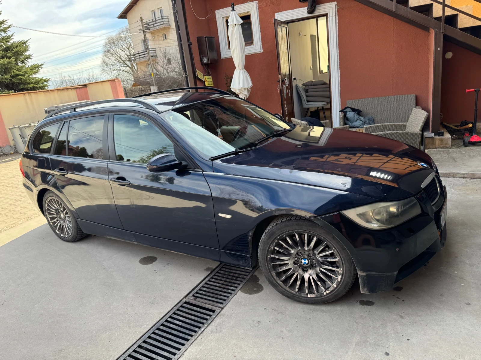 BMW 320, снимка 5 - Автомобили и джипове - 53832863