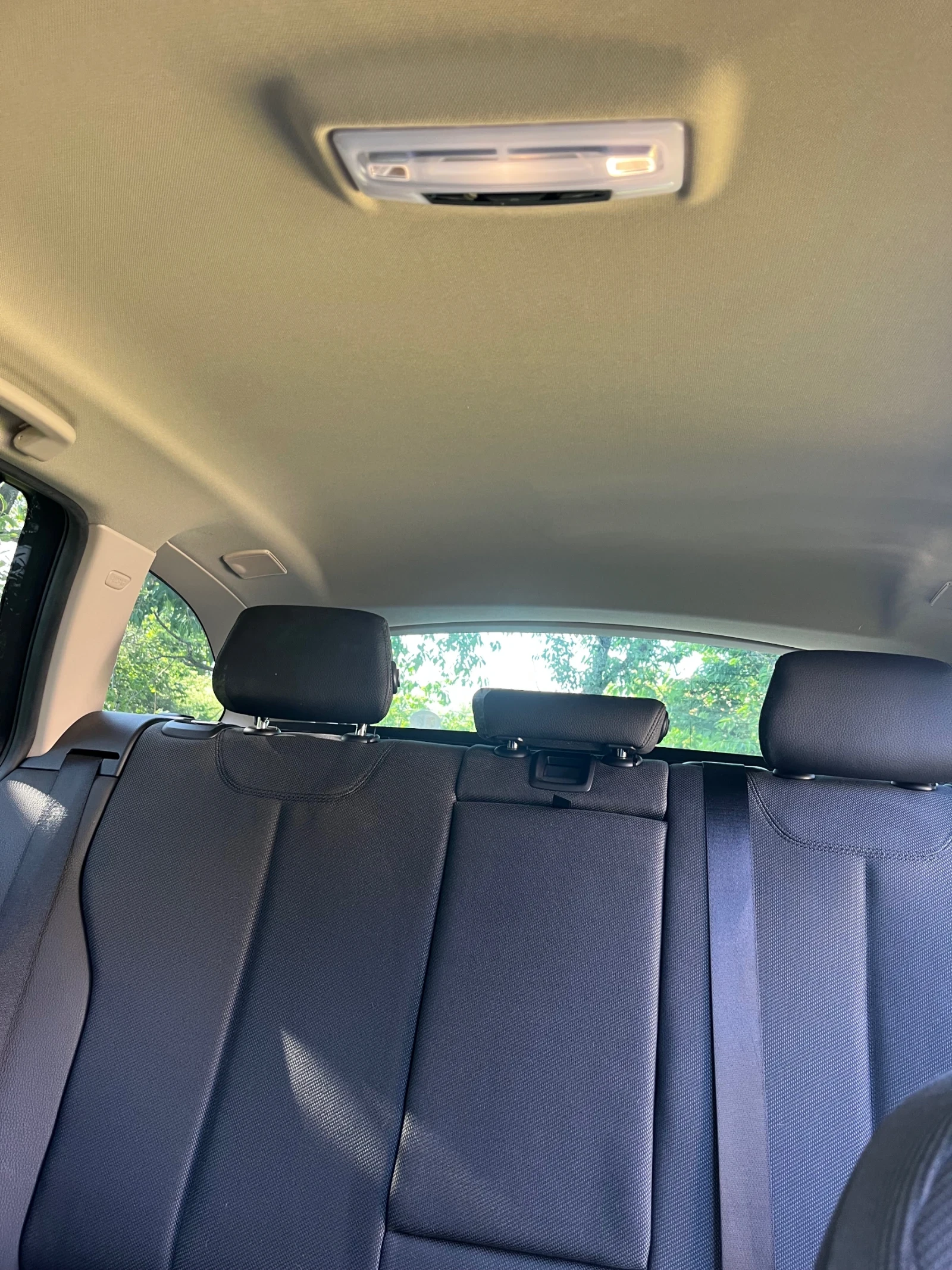 BMW 320, снимка 7 - Автомобили и джипове - 53867236