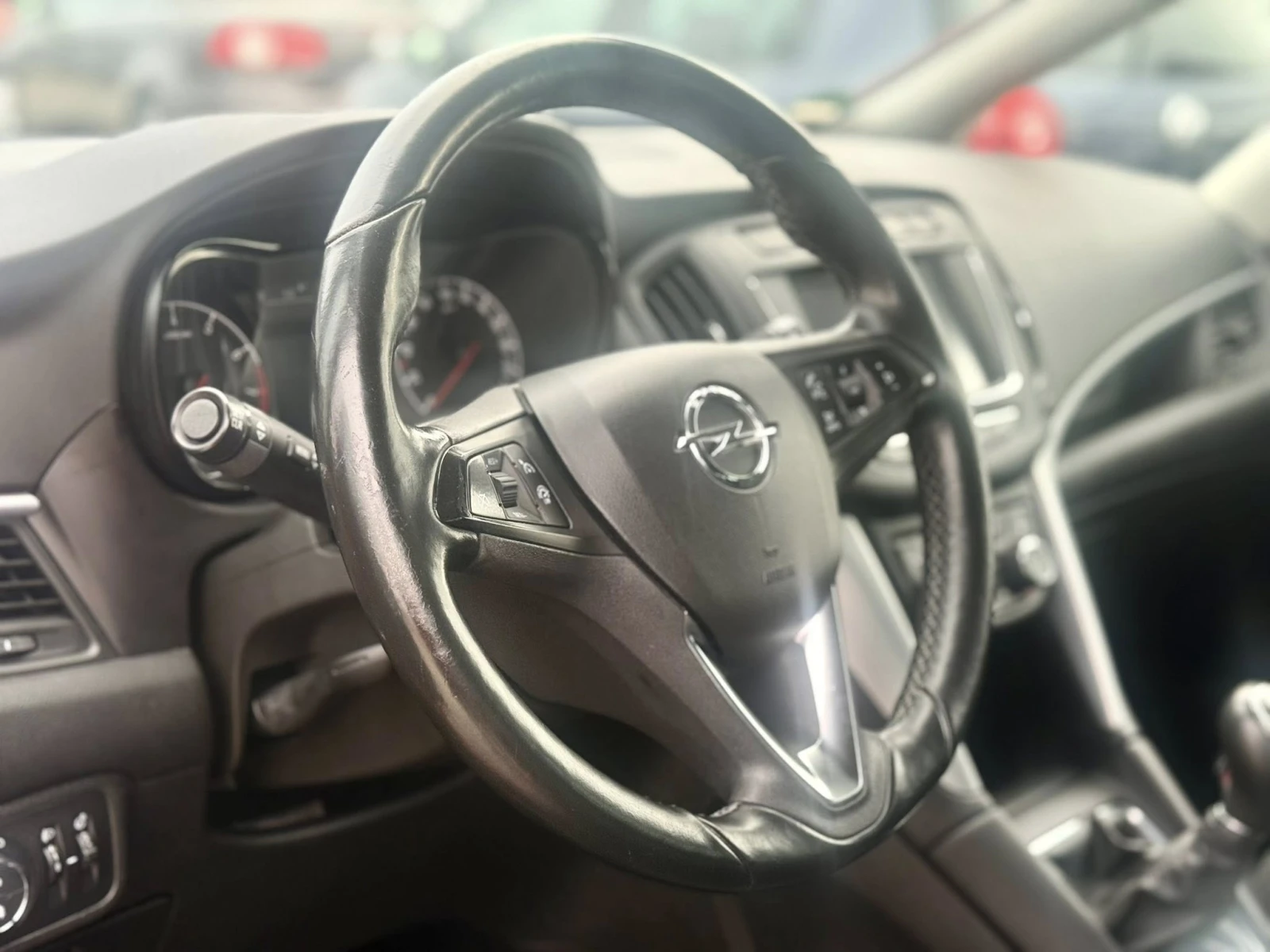 Opel Zafira 1.4TURBO 145хил.км, снимка 10 - Автомобили и джипове - 54004451