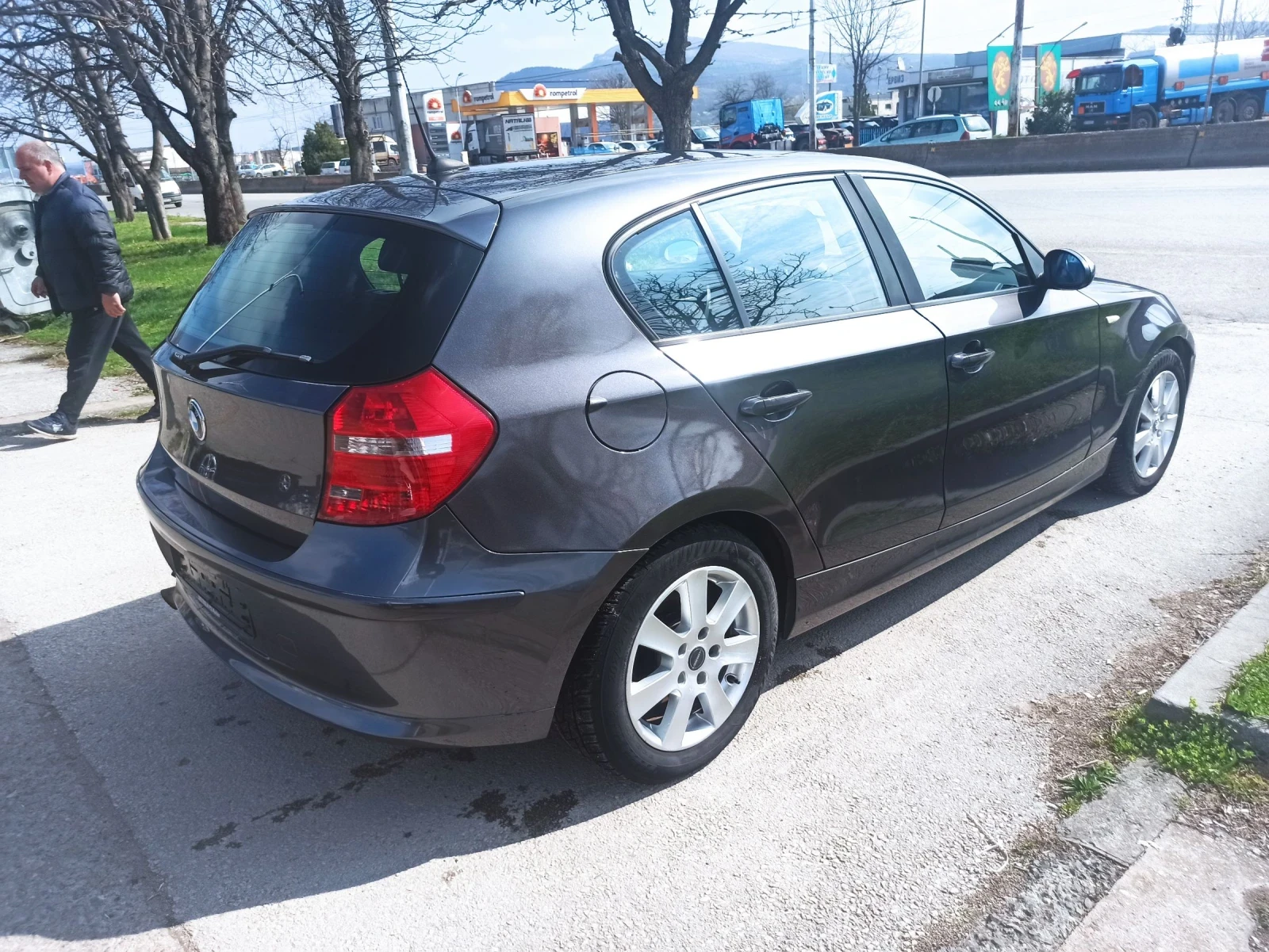 BMW 118 2.0 D 136, снимка 4 - Автомобили и джипове - 54051226