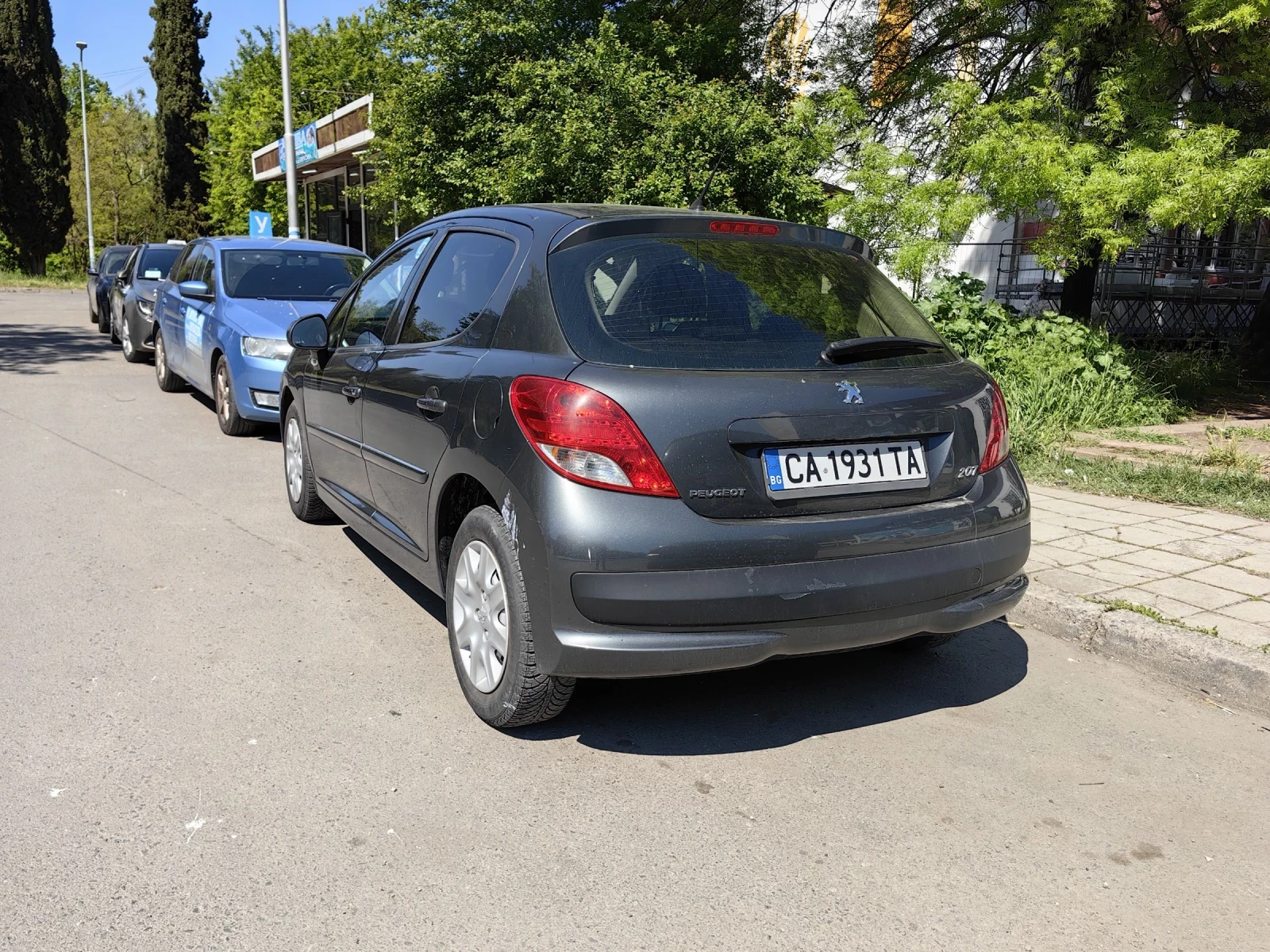 Peugeot 207 1.4 i Напълно обслужен, снимка 5 - Автомобили и джипове - 54458159
