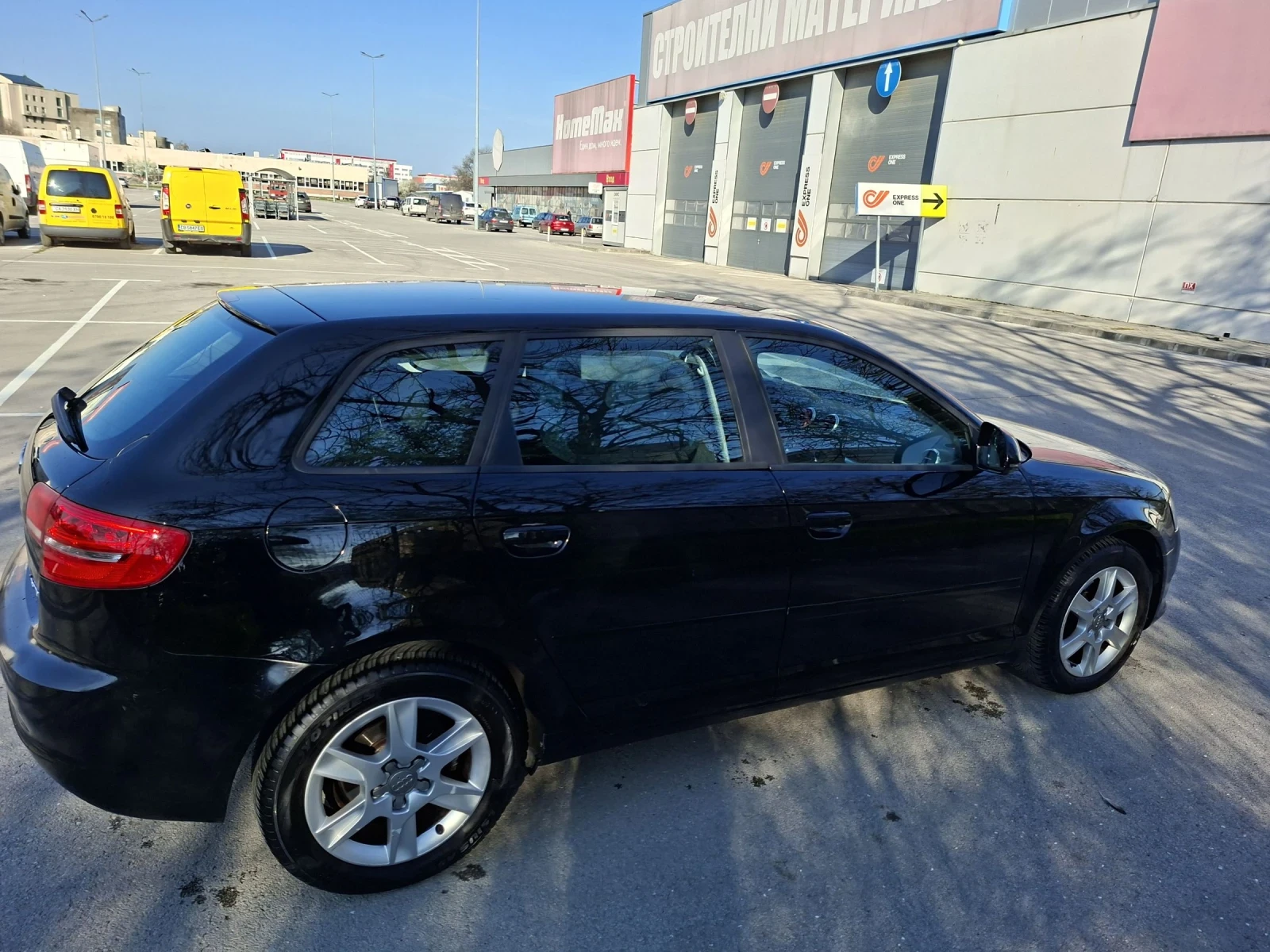 Audi A3 1.6 TDI, снимка 5 - Автомобили и джипове - 54149862