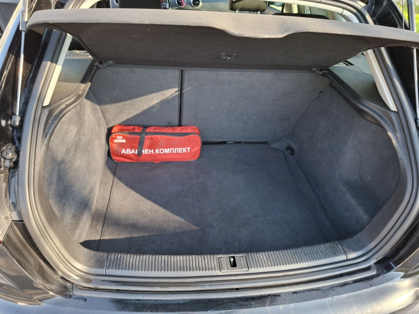 Audi A3 1.6 TDI, снимка 10 - Автомобили и джипове - 54149862