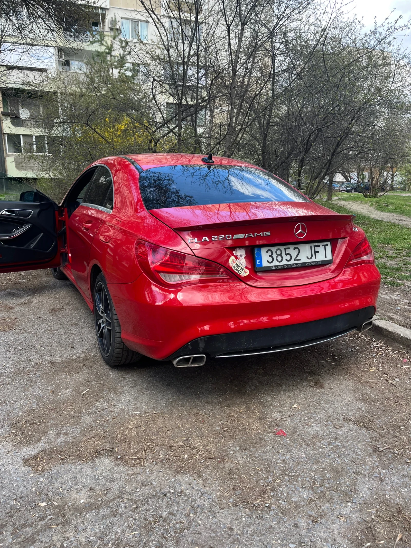 Mercedes-Benz CLA 220, снимка 5 - Автомобили и джипове - 54164525