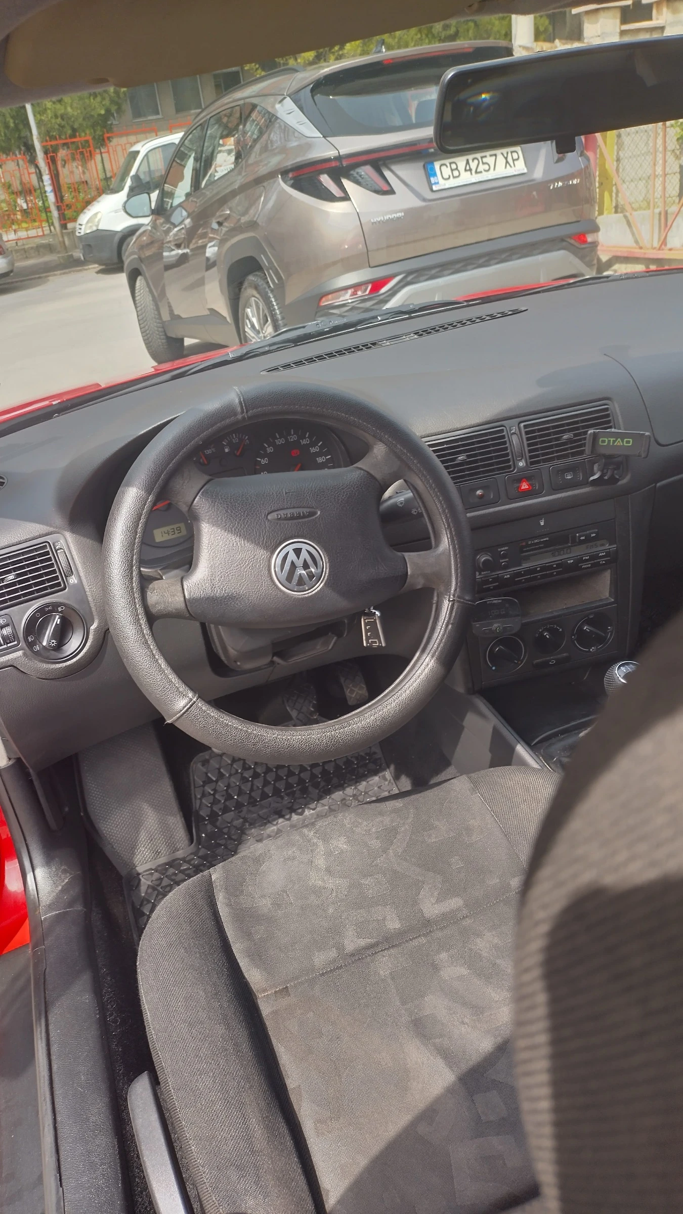 VW Golf, снимка 16 - Автомобили и джипове - 54181550