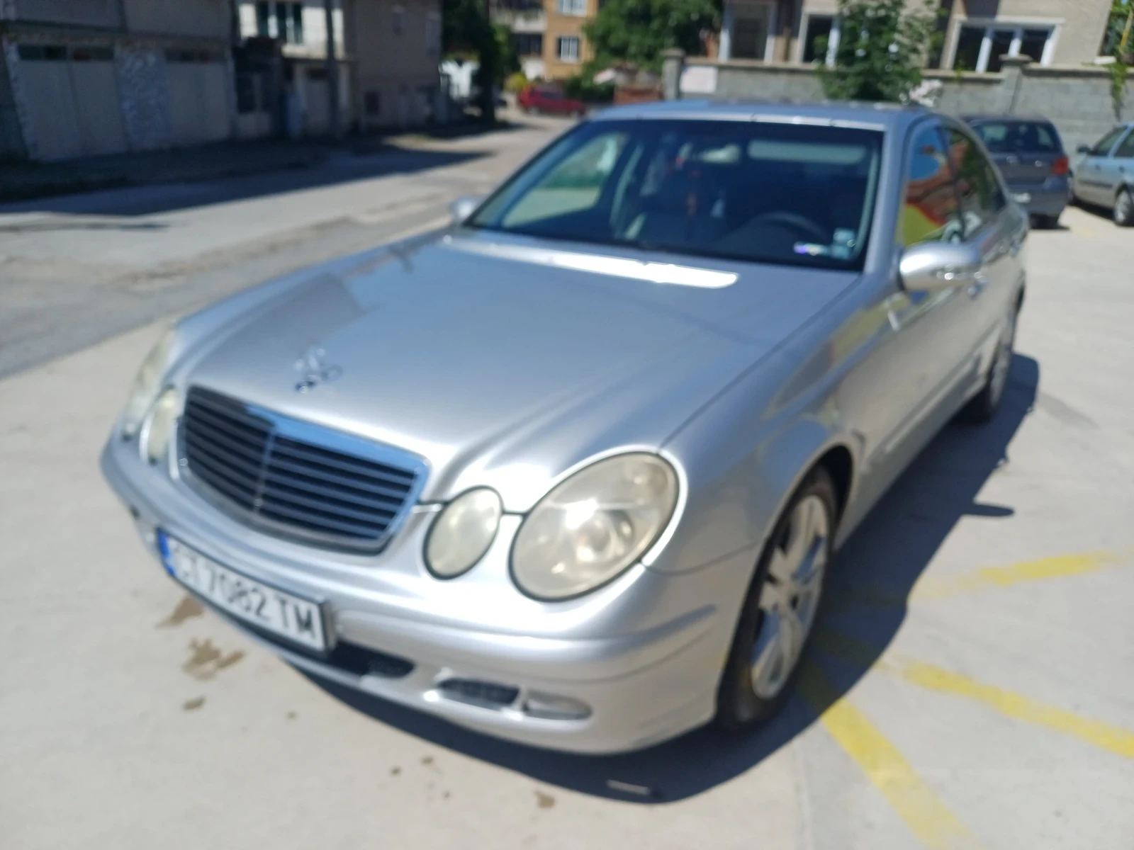 Mercedes-Benz E 270, снимка 2 - Автомобили и джипове - 54736509