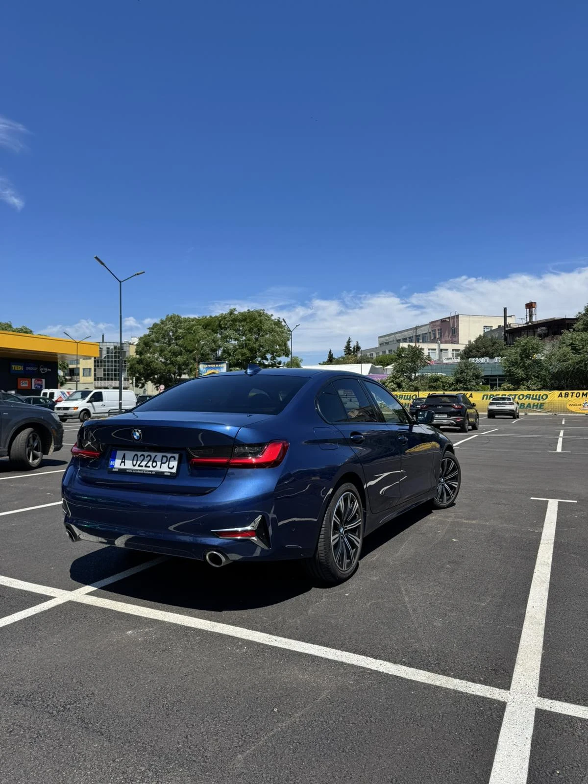 BMW 320 Xdrive, снимка 6 - Автомобили и джипове - 54941154