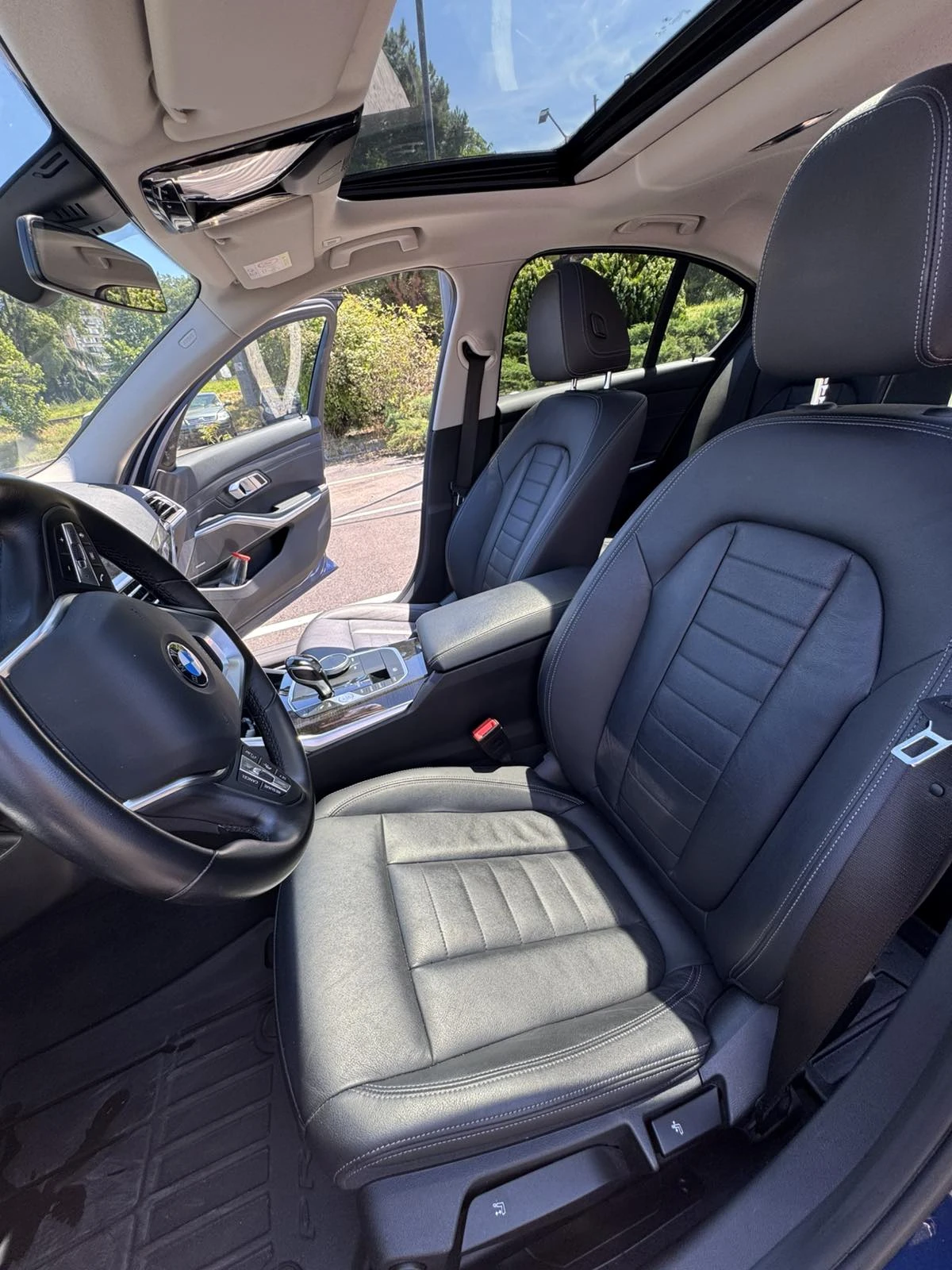 BMW 320 Xdrive, снимка 7 - Автомобили и джипове - 54941154