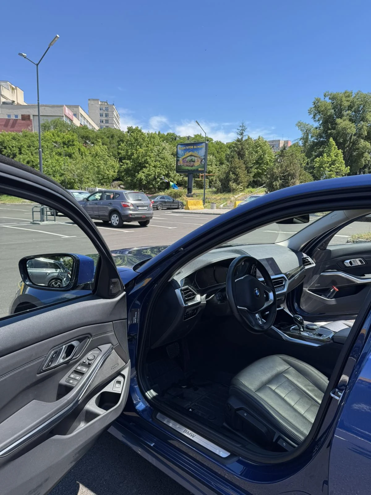 BMW 320 Xdrive, снимка 8 - Автомобили и джипове - 54941154
