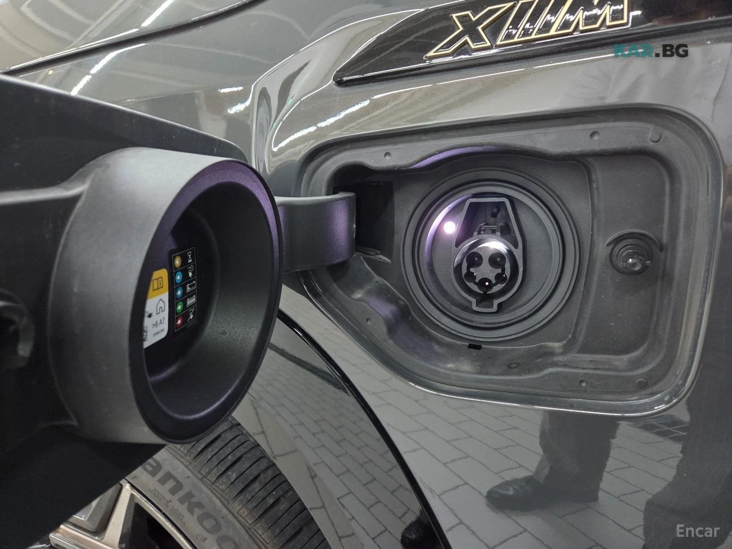 BMW XM 4.4* HUD* МАСАЖИ* 360* КОЖА* ОБДУХВ, снимка 16 - Автомобили и джипове - 55077520