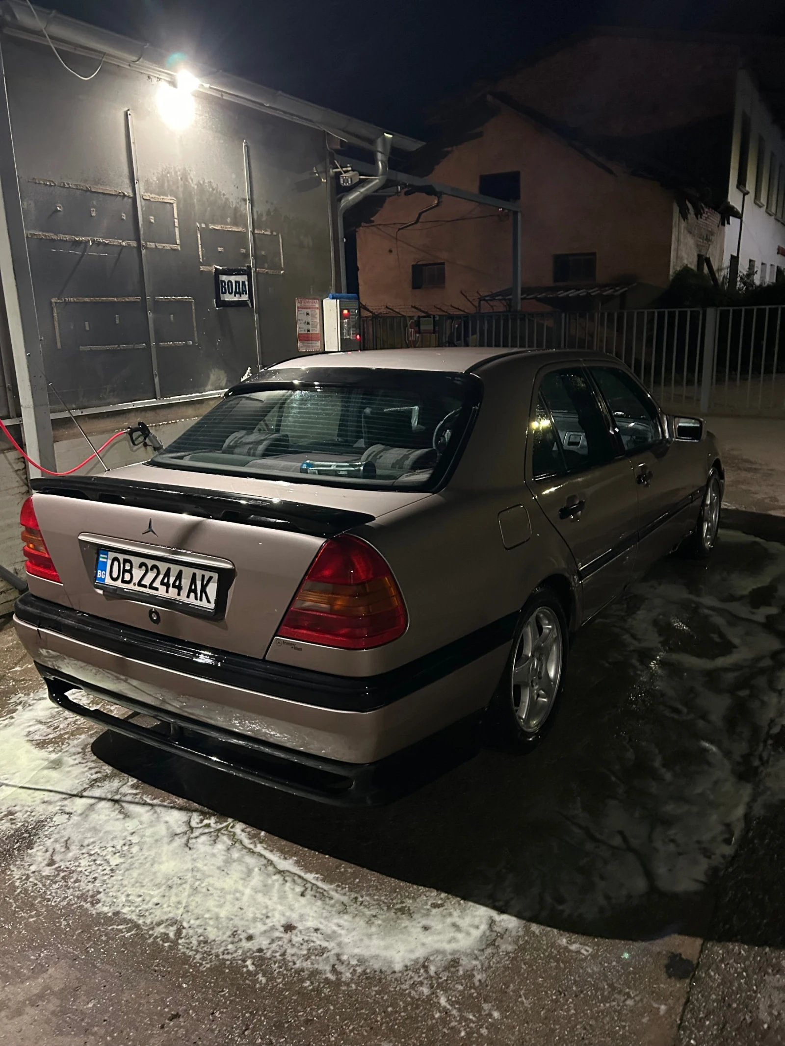 Mercedes-Benz 200, снимка 5 - Автомобили и джипове - 55326494