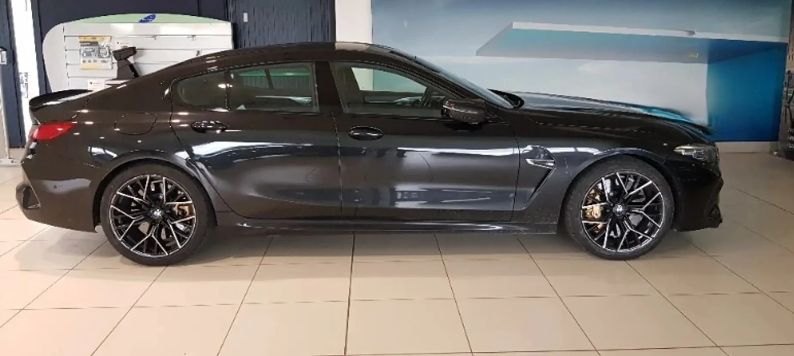 BMW M8 xDrive 4.4 V8, снимка 3 - Автомобили и джипове - 55474663
