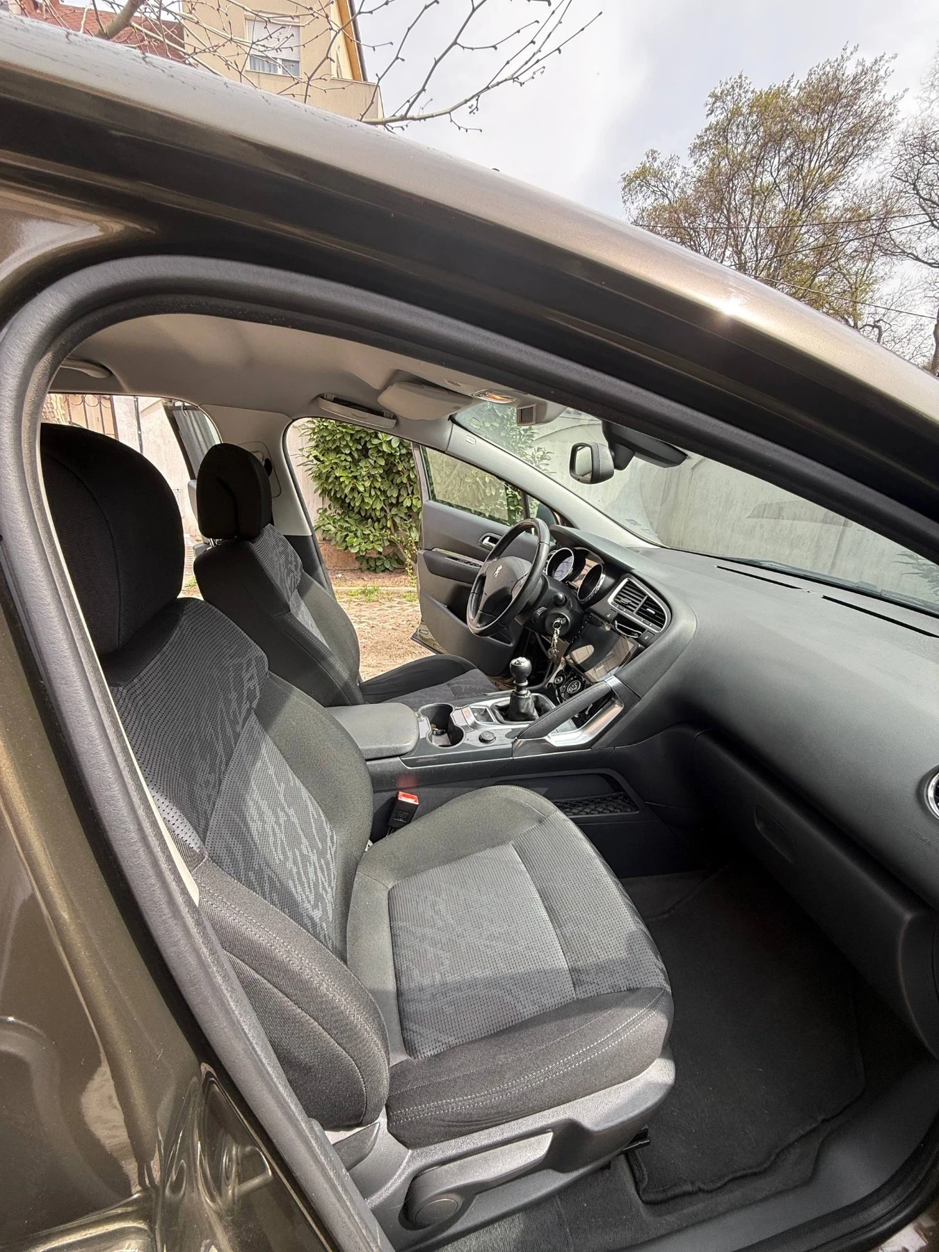 Peugeot 3008, снимка 7 - Автомобили и джипове - 55783916